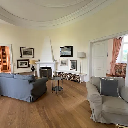 Teehaus Im Schlosspark Weltkulturerbe Corvey * Hoexter